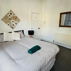 Ella Street Double Guest house